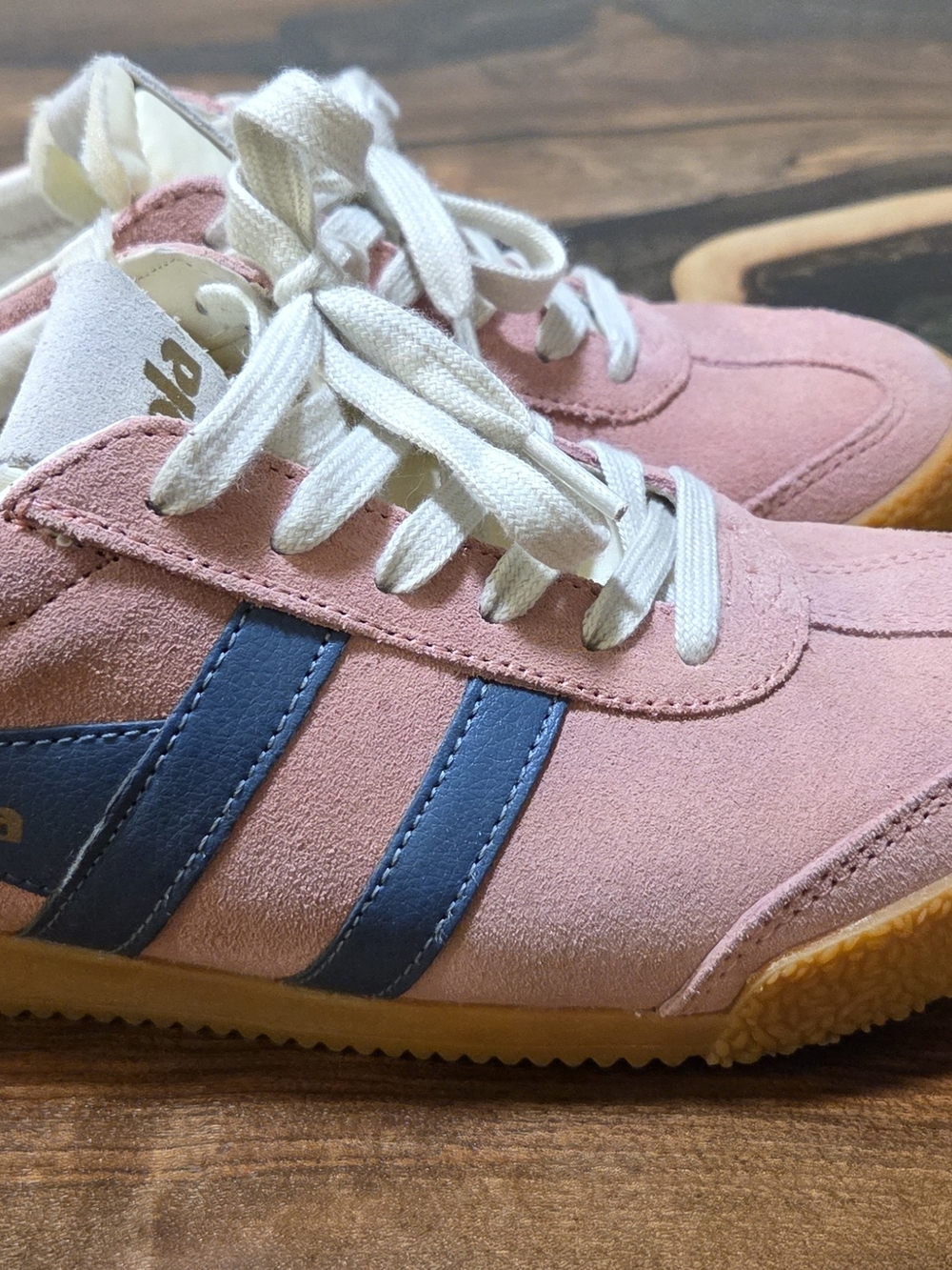 Gola Size 7 Women's Pink Suede Sneakers with Navy - Picture 3 of 4